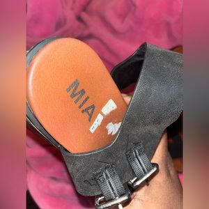 Small Sandal MIA Wedges